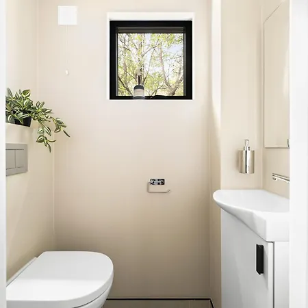 Apartment Luna - 7 Minutes From Oslo Airport!