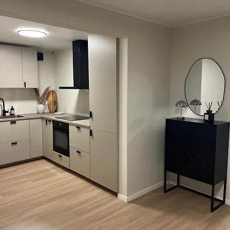 Luna - 7 Minutes From Oslo Airport! Apartament